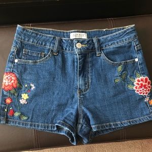 Judy blue jean shorts